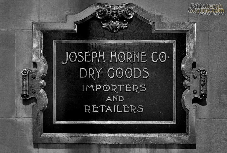 Original Hornes sign