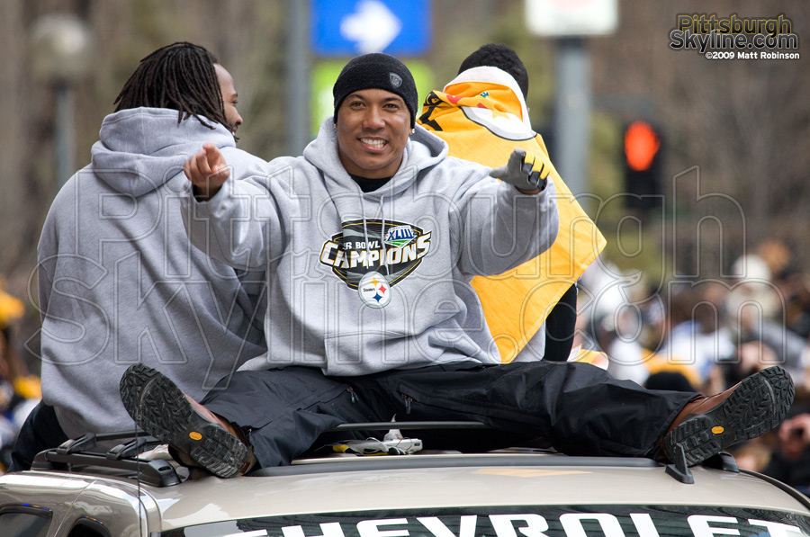 Hines Ward takes in the sights.