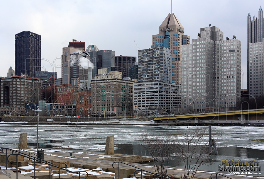 The frozen Allegheny and the Pittsburgh skyline on the day of the parade.