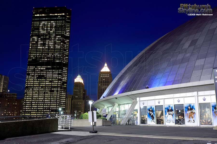 US Steel tower and Mellon Arena during the finals.