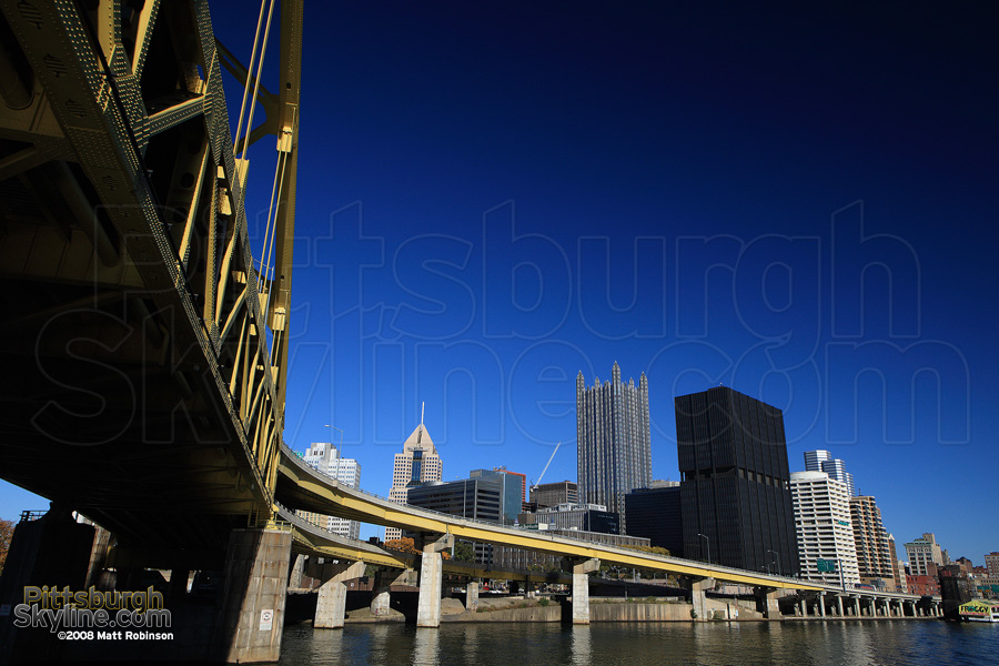 Fort Pitt Bridge swings into Pittsburgh.